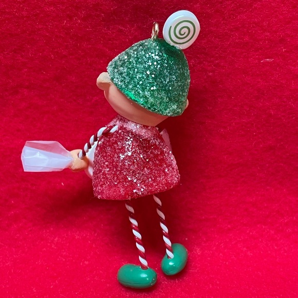 Sweet Treat Elf Hallmark Ornament - Picture 3 of 6
